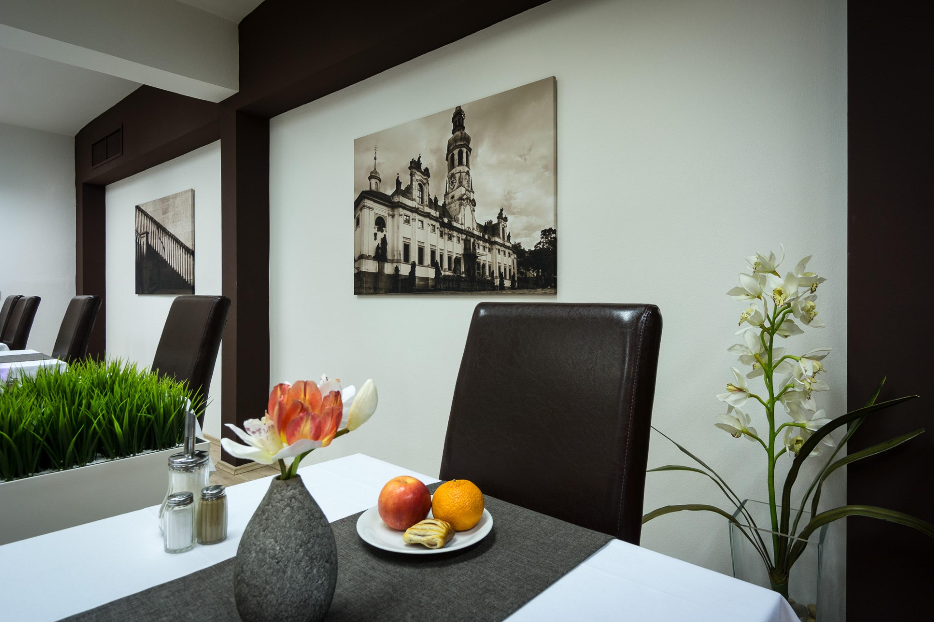 Pytloun Kampa Garden Hotel Praga Exterior foto