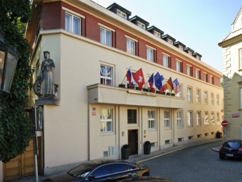 Pytloun Kampa Garden Hotel Praga Exterior foto